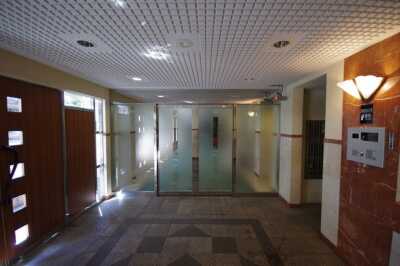 イルサント代々木上原エントランス中