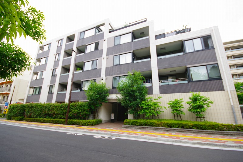 プレシス駒場東大前　外観キャッチ