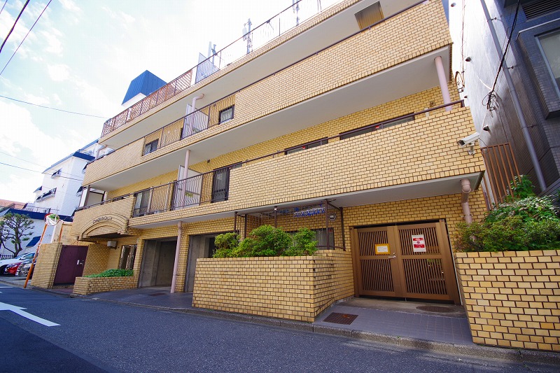 ライオンズマンション原宿　外観キャッチ
