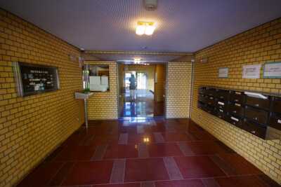 ライオンズマンション原宿　外観3