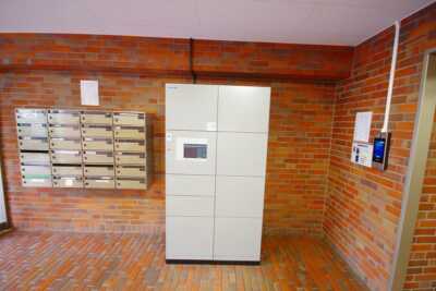 朝日プラザ代々木山手宅配ボックス