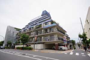 秀和松濤レジデンス外観キャッチ