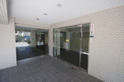 マートルコート代々木八幡　外観3