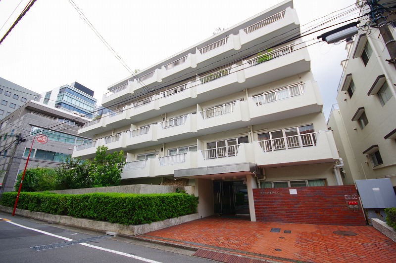 代々木ハイライズ外観キャッチ