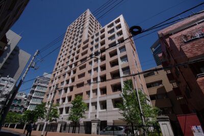 ファミール新宿グランスィートタワー　外観