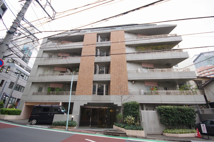 ジェイパーク代々木外観キャッチ