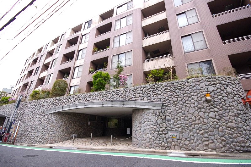 東急ドエルプレステージ参宮橋　外観キャッチ