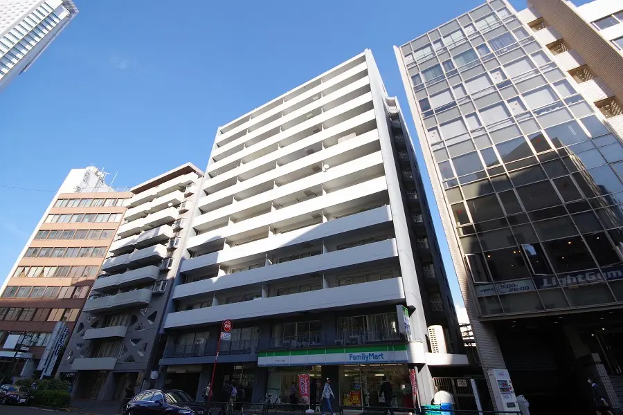 ドルミ代々木外観キャッチ