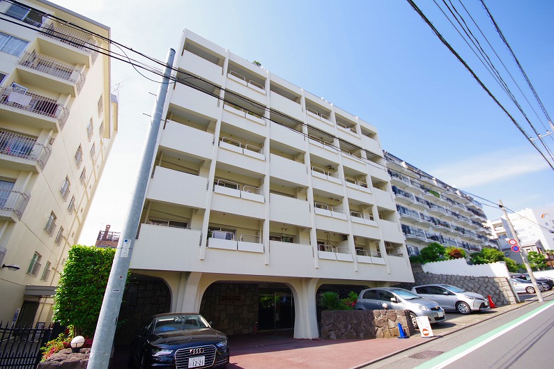 ニュー代々木マンション_外観キャッチ