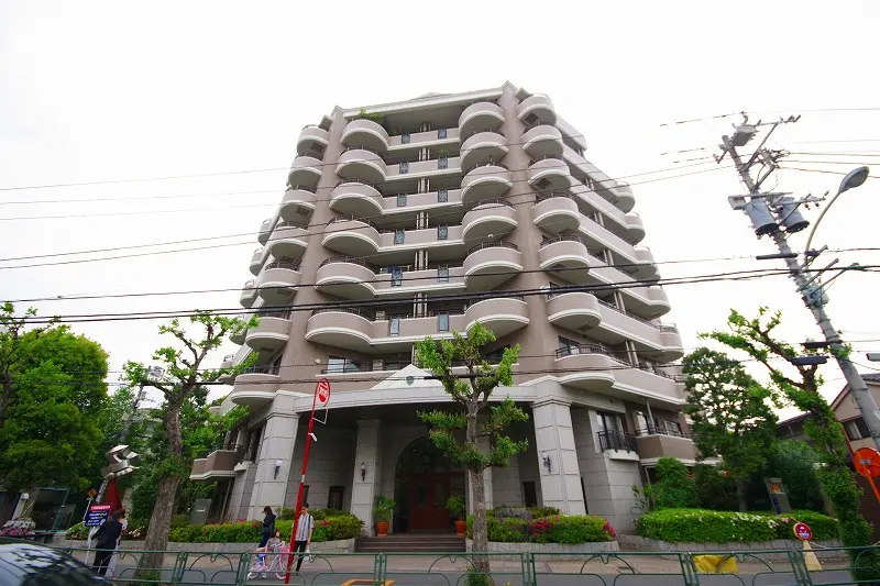 朝日マンション駒場　外観キャッチ