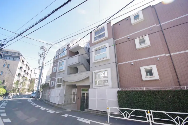 ジェイパーク代々木上原外観キャッチ
