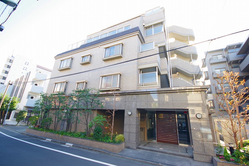 マートルコート代々木公園_外観キャッチ